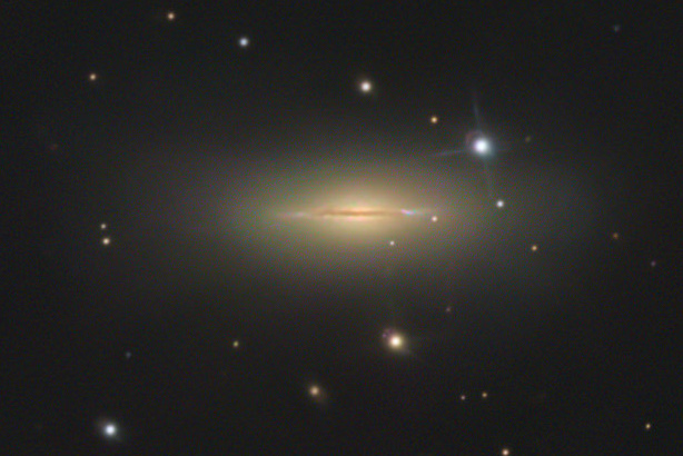 Linsen Galaxie